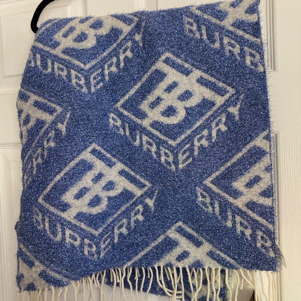 Authentic Burberry glitter scarf